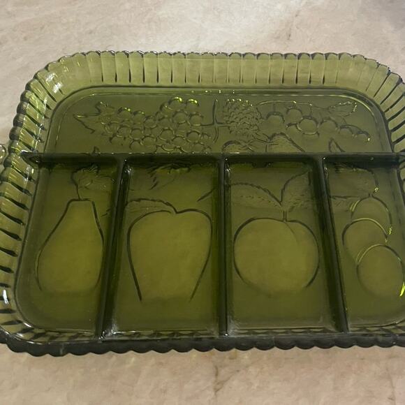 Vintage 1970s Green Indiana Glass Serving Tray - Picture 2 of 8